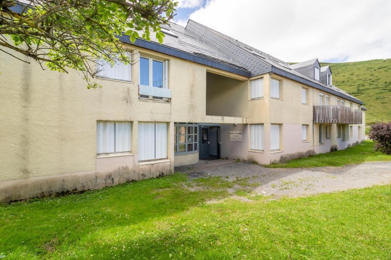 Appartement pour 8 personnes au pied des montagnes Génos Extérieur photo